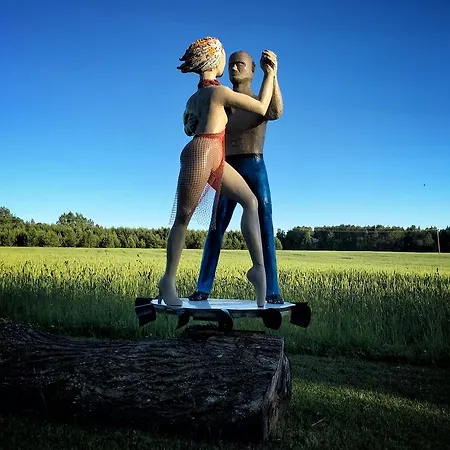 Hiie Talu Gospodarstwo wiejskie *